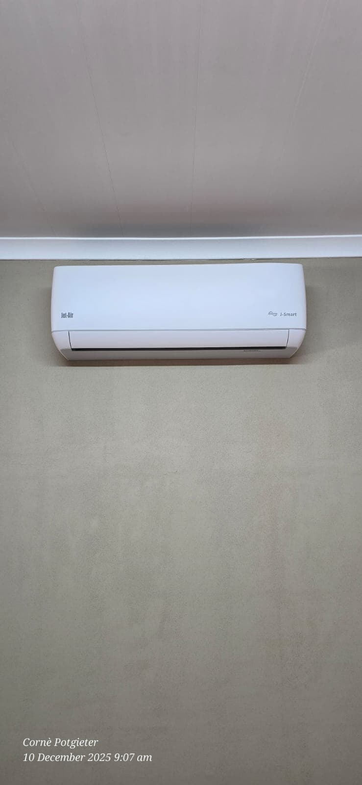 Air conditioning installation — residential